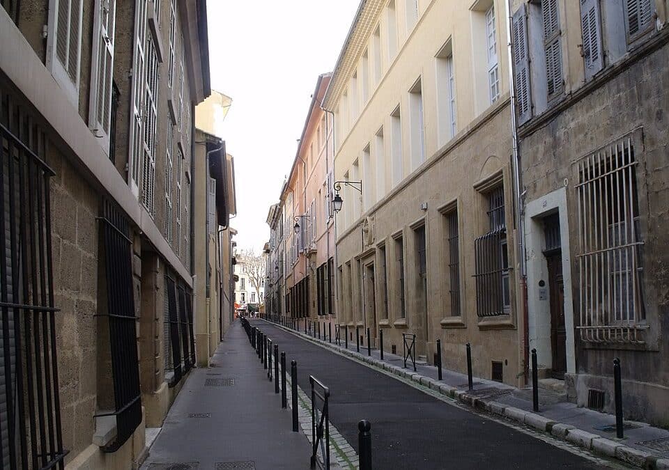 🕍 Le Quartier Mazarin : l’élégance aixoise par excellence